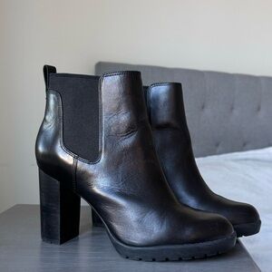 Clarks heeled Genuine leather chelsea bootie US 7.5 black